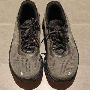 ON Cloudmonster 2 Running Shoes